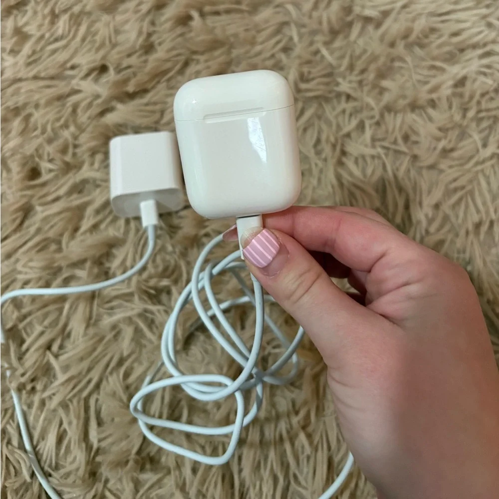2nd Generation AirPods & Charger - Picture 2 of 8